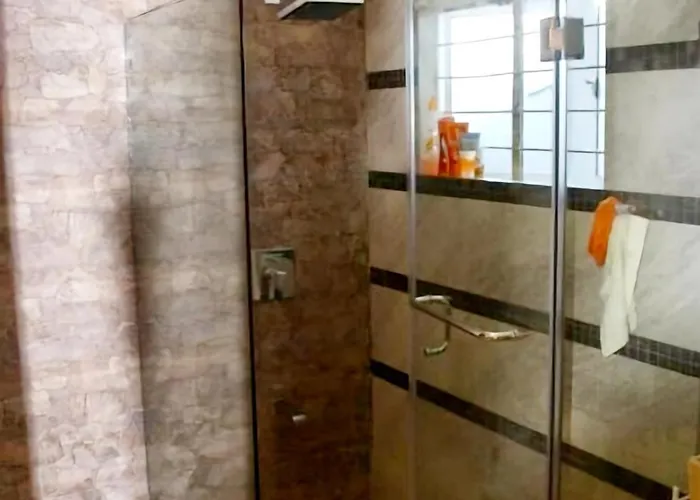 Accommodatie bij particulieren Casa Meyer's Bf Homes International House For Rent With Pool And Jacuzzi *